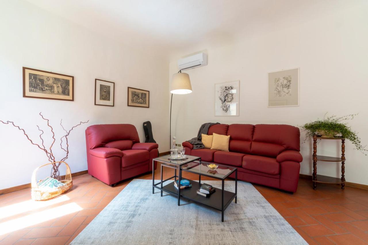 110 Sqm Apartment 6 Sleeps In Santa Croce Florence Extérieur photo