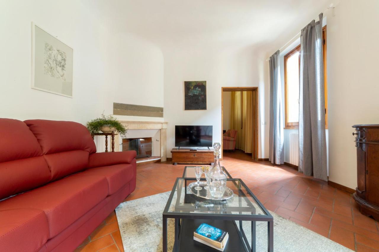 110 Sqm Apartment 6 Sleeps In Santa Croce Florence Extérieur photo