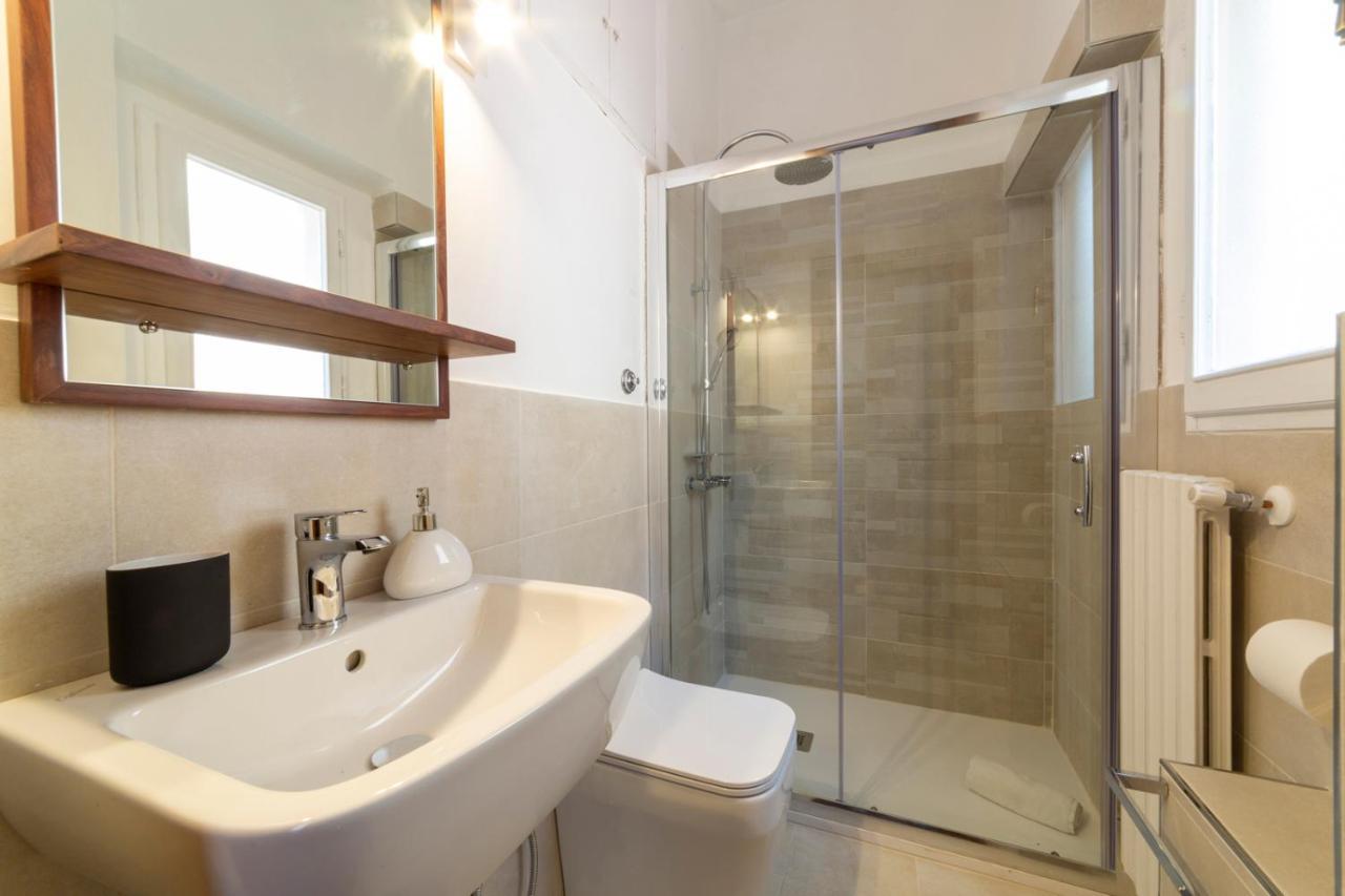 110 Sqm Apartment 6 Sleeps In Santa Croce Florence Extérieur photo