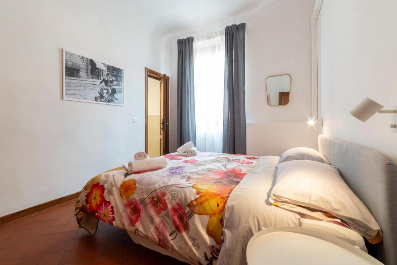 110 Sqm Apartment 6 Sleeps In Santa Croce Florence Extérieur photo