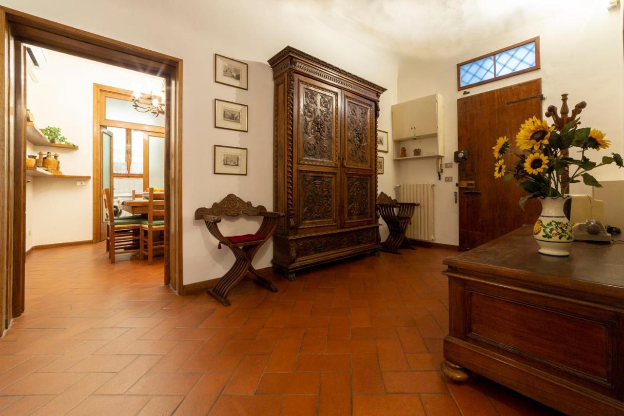 110 Sqm Apartment 6 Sleeps In Santa Croce Florence Extérieur photo
