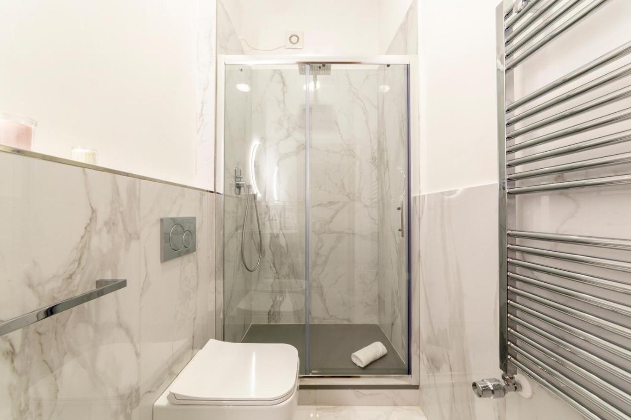 110 Sqm Apartment 6 Sleeps In Santa Croce Florence Extérieur photo